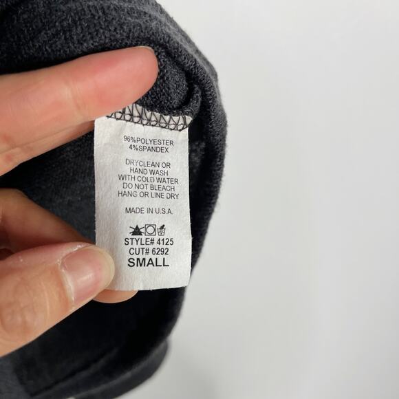 Entro Heather Gray Small Cold Shoulder Long Sleeve Button Front Top Tie Front - Picture 6 of 6